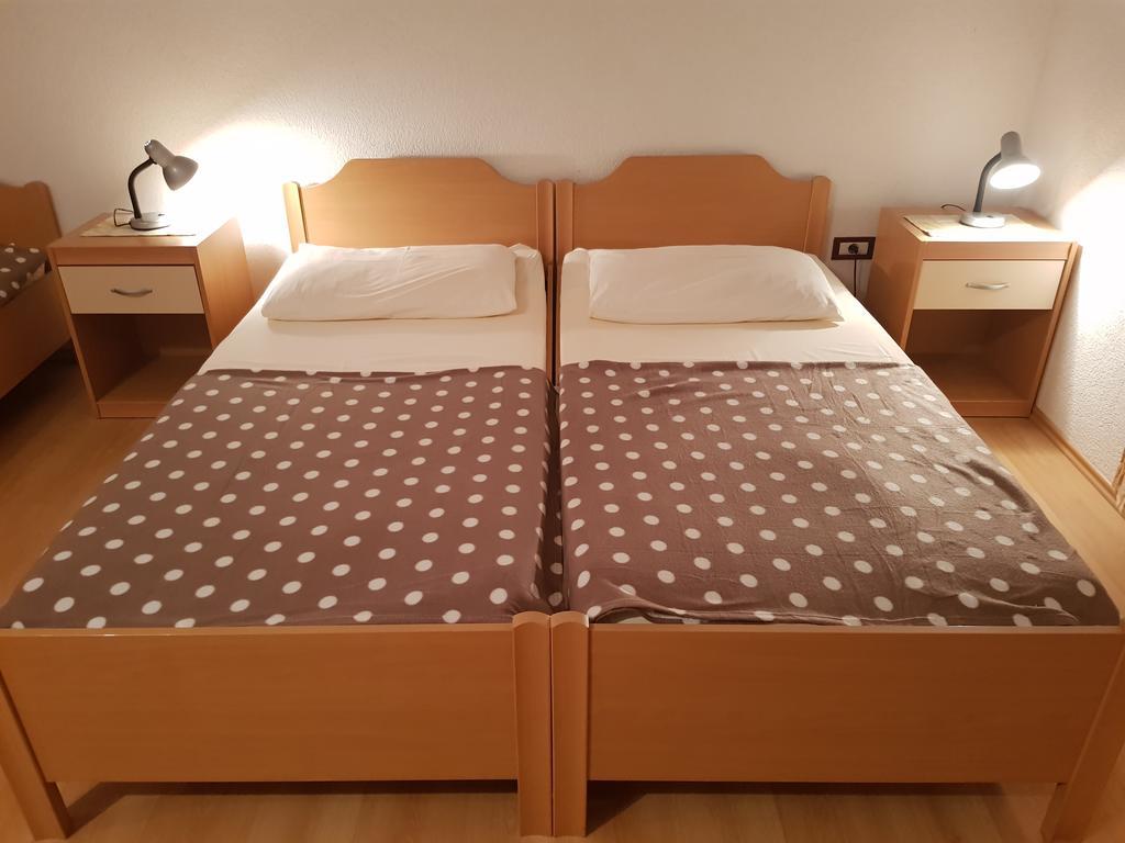 乌马格 帕罗姆巴罗旅馆酒店 外观 照片